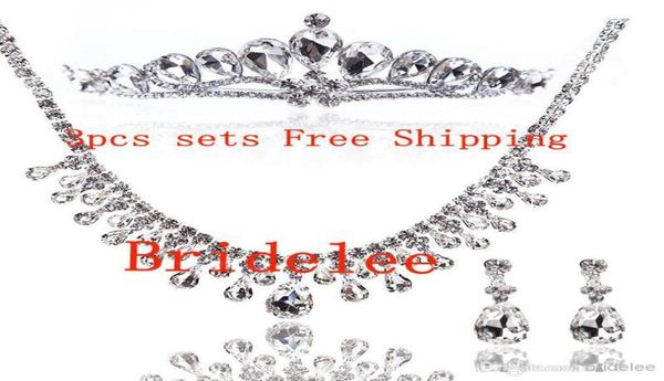 white diamond necklace bride wedding jewelry bridal crown threepiece wedding jewelry necklace wedding accessories1833037
white diamond necklace bride wedding jewelry bridal crown threepiece wedding jewelry necklace wedding accessories1833037