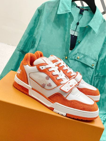 trainer sneaker men causal shoes fashion woman leather lace up platform sole sneakers white black mens womens luxury shoes
trainer sneaker men causal shoes fashion woman leather lace up platform sole sneakers white black mens womens luxury shoes