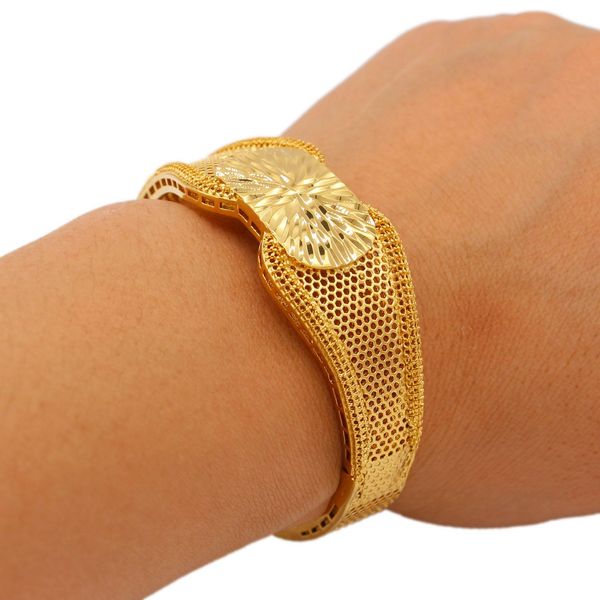 bangle adixyn 12pcs dubai gold color cuff bracelet for women men african bangle ethiopian jewelry bridal wedding gifts party n08116, Black
bangle adixyn 12pcs dubai gold color cuff bracelet for women men african bangle ethiopian jewelry bridal wedding gifts party n08116, Black