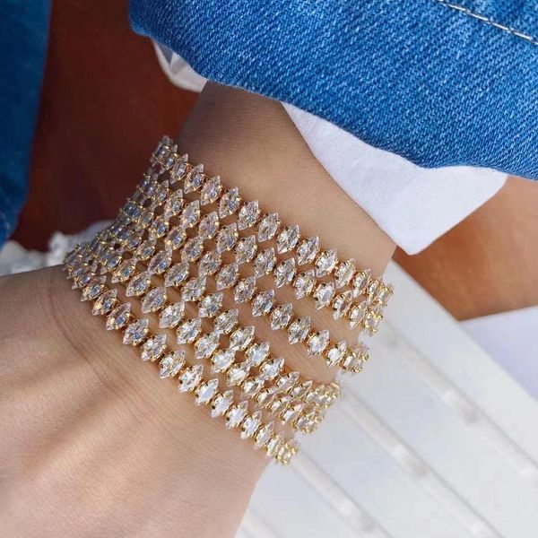 bangle 5pcs fashion cz zircon bracelets female geometric oval tennis chain bracelet bangles for women delicate jewelry, Black
bangle 5pcs fashion cz zircon bracelets female geometric oval tennis chain bracelet bangles for women delicate jewelry, Black