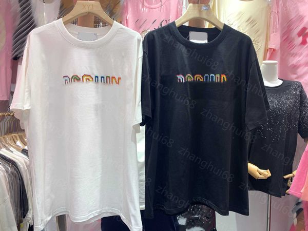 23ss tee womens t-shirt womens designer clothing round neck pure cotton color logo embroidery short sleeve t-shirt womens clothes, White
23ss tee womens t-shirt womens designer clothing round neck pure cotton color logo embroidery short sleeve t-shirt womens clothes, White