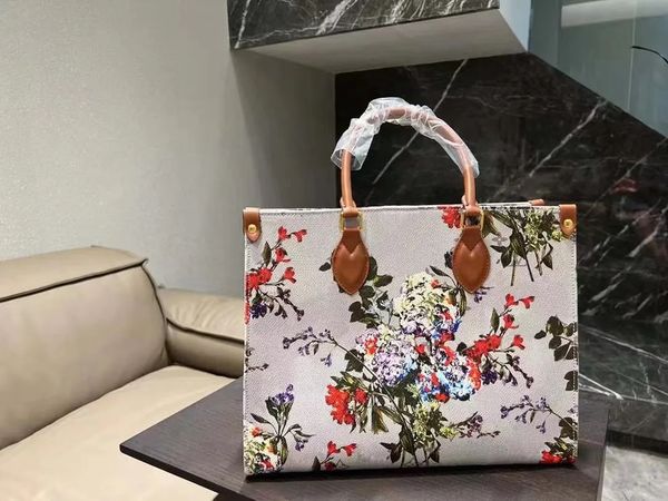 designer design handbags and high-quality luxury mommy bags are three choices size 34x27 cm, Black;red
designer design handbags and high-quality luxury mommy bags are three choices size 34x27 cm, Black;red