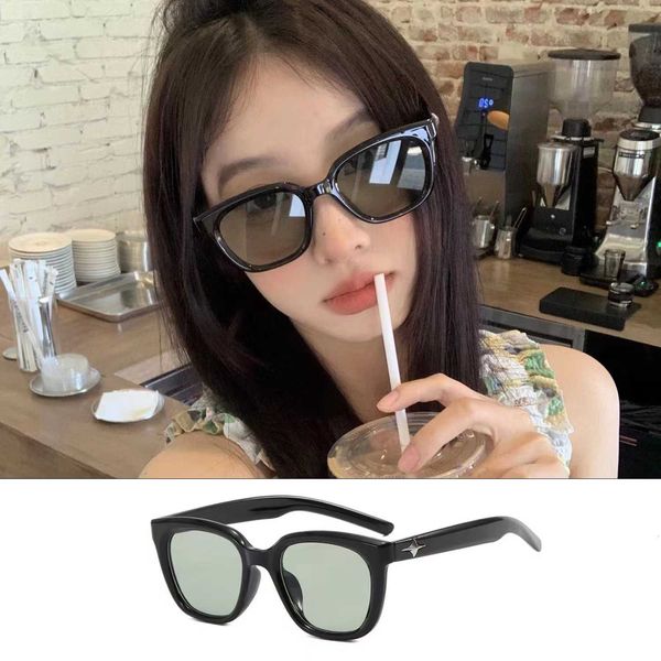 designer gm cool sunglasses gentle monster 2023 new black small frame sunglasses popular on the net stylish plastic teeth for men and women, White;black
designer gm cool sunglasses gentle monster 2023 new black small frame sunglasses popular on the net stylish plastic teeth for men and women, White;black