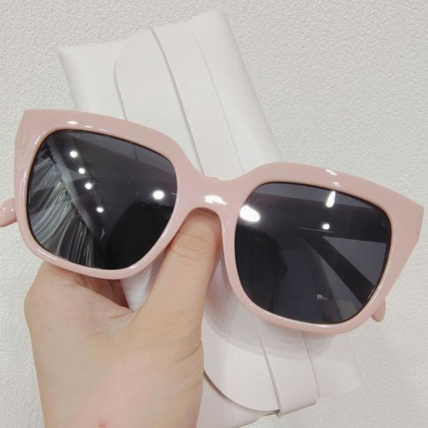 luxury polarized sunglasses polaroid lens designer womens mens goggle senior eyewear for women eyeglasses frame vintage metal sun glasses wi, White;black
luxury polarized sunglasses polaroid lens designer womens mens goggle senior eyewear for women eyeglasses frame vintage metal sun glasses wi, White;black