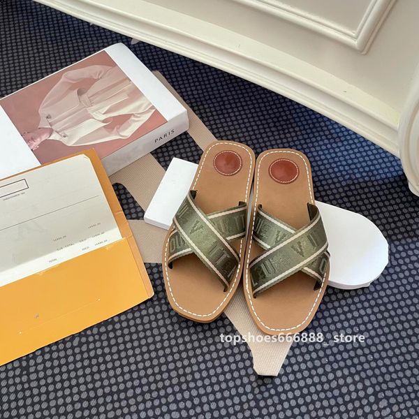 slippers 2023 new summer beach slippers cross flats sandals lvv chic brand designer lady loafer mules luxury slides women elegant c, Black
slippers 2023 new summer beach slippers cross flats sandals lvv chic brand designer lady loafer mules luxury slides women elegant c, Black