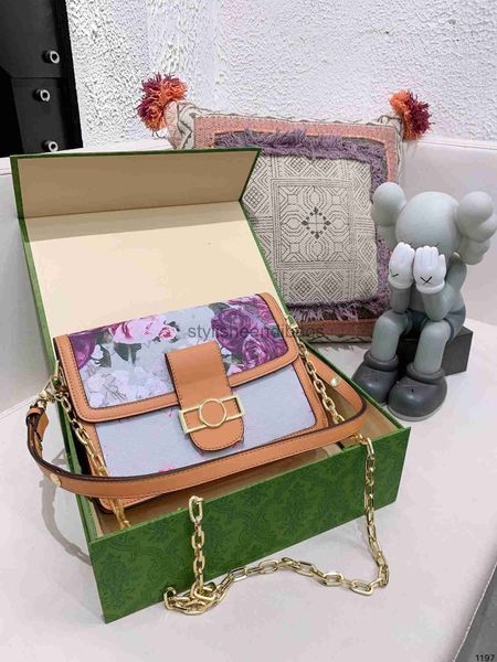 stylisheendibags tote purse brand handbag message bags cluth classic genuine leather crossbody original 5a quality cattlehide 25cm old flowe
stylisheendibags tote purse brand handbag message bags cluth classic genuine leather crossbody original 5a quality cattlehide 25cm old flowe