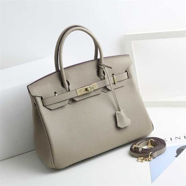 family h leather birkins 7a bag tote large-capacity litchi carrie layer cow fashion versatile fashion shoulder handbag
family h leather birkins 7a bag tote large-capacity litchi carrie layer cow fashion versatile fashion shoulder handbag