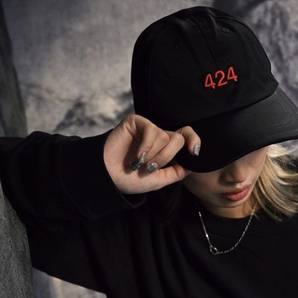 summer embroidery sun adjustable casual fashion black baseball cap hat for men, Blue;gray
summer embroidery sun adjustable casual fashion black baseball cap hat for men, Blue;gray