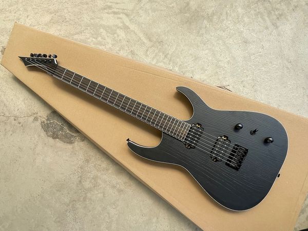 black body 6 strings electric guitar with black hardware rosewood fretboard satin finish provide customized service
black body 6 strings electric guitar with black hardware rosewood fretboard satin finish provide customized service