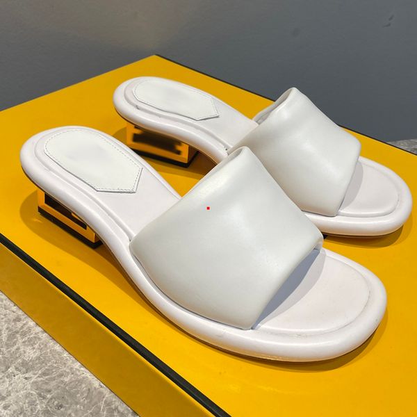 2023 fashion designers slippers women sandals classic wool roll sheepskin slides flat slipper winter plush fur sandal home sandals comfortab, Black
2023 fashion designers slippers women sandals classic wool roll sheepskin slides flat slipper winter plush fur sandal home sandals comfortab, Black