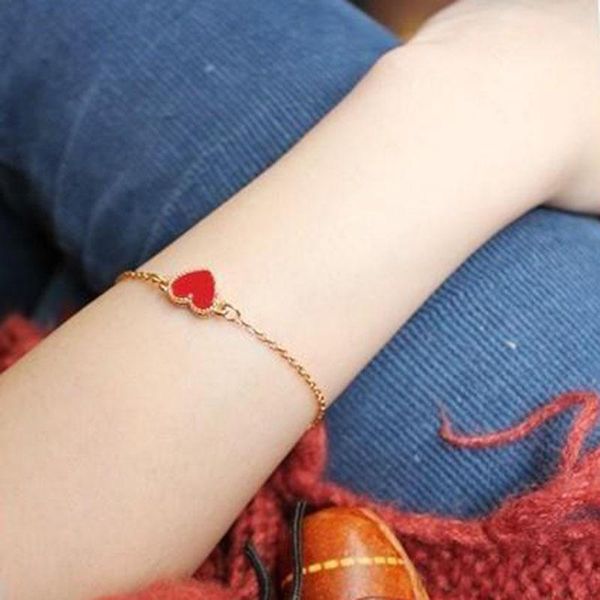 bracelet designer heart bracelet jewelry luxury clover bangle fashion classic bracelet valentine's day gift engagement jewelry clover b, Black
bracelet designer heart bracelet jewelry luxury clover bangle fashion classic bracelet valentine's day gift engagement jewelry clover b, Black