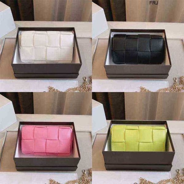 designer bottegas bags venetas cassettes newarrivals mini belt pack weave fanny knitted waistbags women leather crossbody with opp have logo
designer bottegas bags venetas cassettes newarrivals mini belt pack weave fanny knitted waistbags women leather crossbody with opp have logo