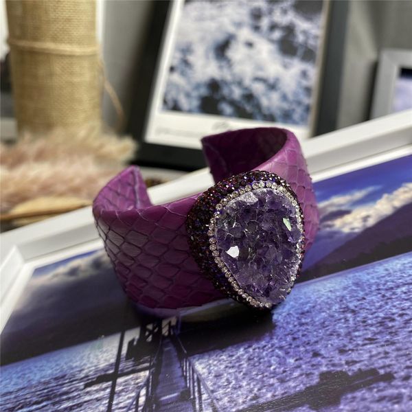 bangle thickened snakeskin wristband point drill uruguay imported amethyst cave bracelet ladies noble and elegant temperament jewelry, Black
bangle thickened snakeskin wristband point drill uruguay imported amethyst cave bracelet ladies noble and elegant temperament jewelry, Black