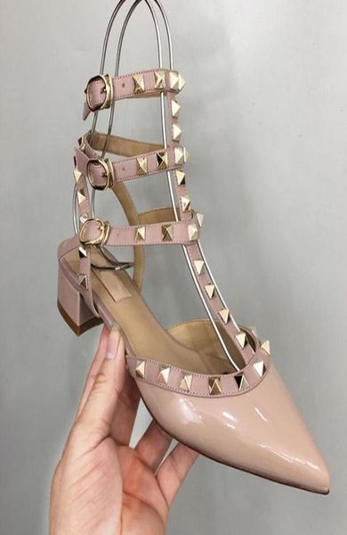 2021 luxury brand plus rivet pointed toe low heel women brand logo color strap chunky heel middle heel sandals 35436187673, Black
2021 luxury brand plus rivet pointed toe low heel women brand logo color strap chunky heel middle heel sandals 35436187673, Black