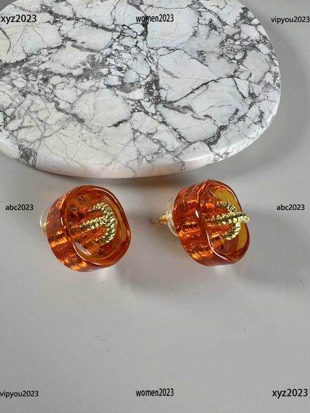 designer women's earrings fashion acrylic material jewelry square diamond inlay design with different sizes stud #including brand box n, Golden;silver
designer women's earrings fashion acrylic material jewelry square diamond inlay design with different sizes stud #including brand box n, Golden;silver