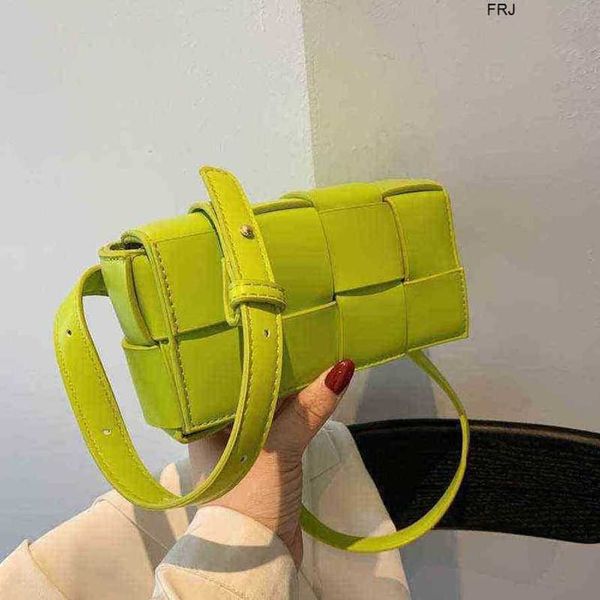 designer bottegas bags venetas cassettes leather woven small crossbody for women luxury weave waist belt 2023 trend chest pouch fem have log
designer bottegas bags venetas cassettes leather woven small crossbody for women luxury weave waist belt 2023 trend chest pouch fem have log