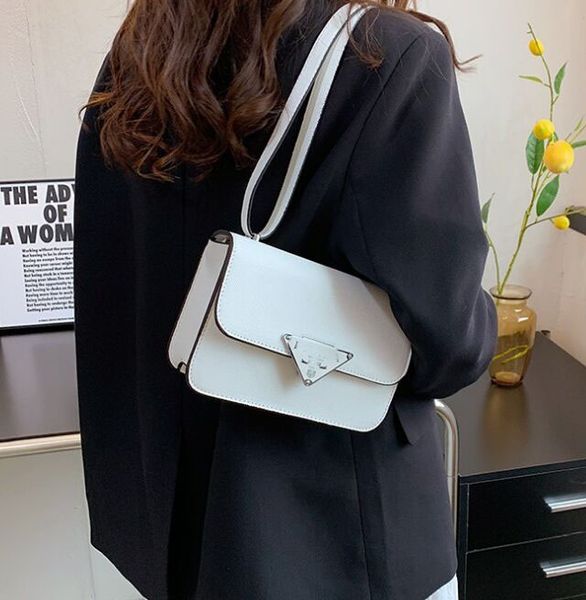women's bag 2023 fashion letter small square bag women's bag single shoulder cross-body bag triangle p logo evening bags 0523k
women's bag 2023 fashion letter small square bag women's bag single shoulder cross-body bag triangle p logo evening bags 0523k