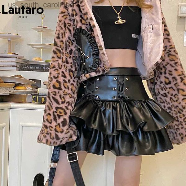skirts lautaro lace up short black leather skirt women high waist mini tiered ruffle skirt vintage gothic faux leather skirts 7xl l230522
skirts lautaro lace up short black leather skirt women high waist mini tiered ruffle skirt vintage gothic faux leather skirts 7xl l230522