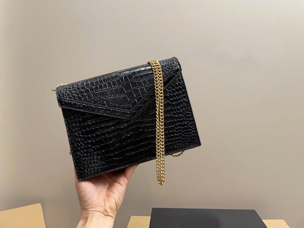 tz designer bags cassandra messenger bag crocodile leather handbags for women latest bags clutch shoulder cross body handbag classic metal c
tz designer bags cassandra messenger bag crocodile leather handbags for women latest bags clutch shoulder cross body handbag classic metal c