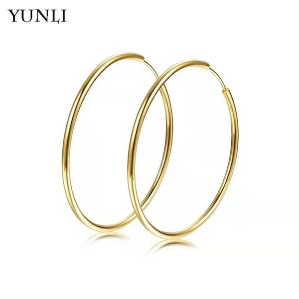 huggie yunli real 18k yellow gold hoop earrings solid au750 big circle earrings for women fine jewelry gifts as diy accessories, Golden;silver
huggie yunli real 18k yellow gold hoop earrings solid au750 big circle earrings for women fine jewelry gifts as diy accessories, Golden;silver