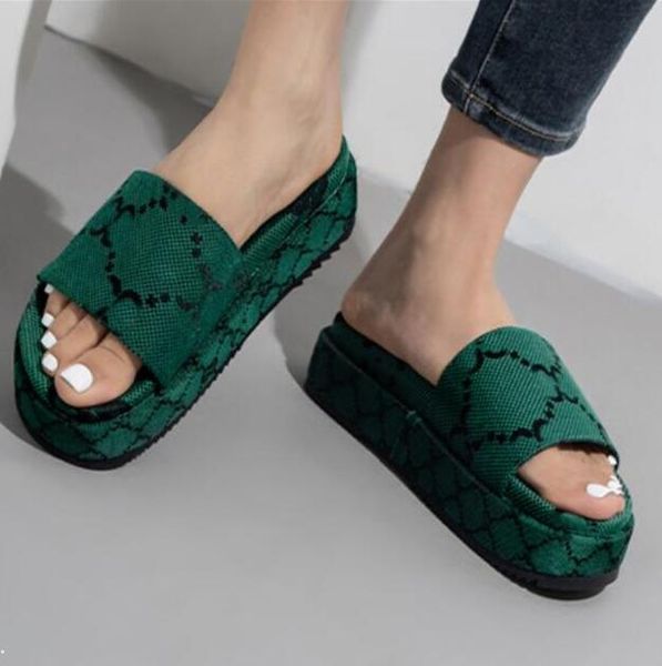 designer slippers men women slides fashion sandals rubber embroidery slides lady platform sandal beach embroide slip with box 36-42, Black
designer slippers men women slides fashion sandals rubber embroidery slides lady platform sandal beach embroide slip with box 36-42, Black