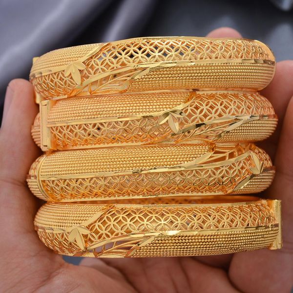 bangle 4pcs banlges for women 24k gold color bracelets bangles dubai african wedding width bangles luxury flowers bride jewelry, Black
bangle 4pcs banlges for women 24k gold color bracelets bangles dubai african wedding width bangles luxury flowers bride jewelry, Black