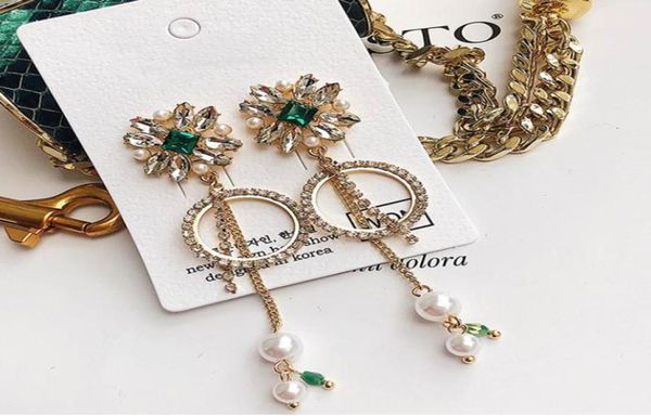 fashion new europe and america vintage crystal flower dangle earrings for women rhinestone circle simulated pearl brinco9787963, Silver
fashion new europe and america vintage crystal flower dangle earrings for women rhinestone circle simulated pearl brinco9787963, Silver