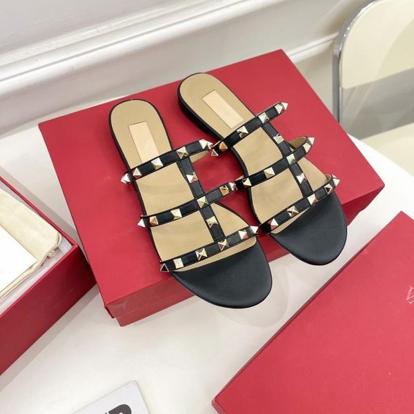 new luxury women flat espadrilles shoes black sandals casual flat leather slippers flip flops 35-43 dust bag
new luxury women flat espadrilles shoes black sandals casual flat leather slippers flip flops 35-43 dust bag