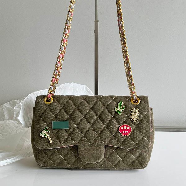 cartoon badge denim women double flap shoulder bag quilted adjustable chain luxury handbag large capacity crossbody designer bag classic ret
cartoon badge denim women double flap shoulder bag quilted adjustable chain luxury handbag large capacity crossbody designer bag classic ret