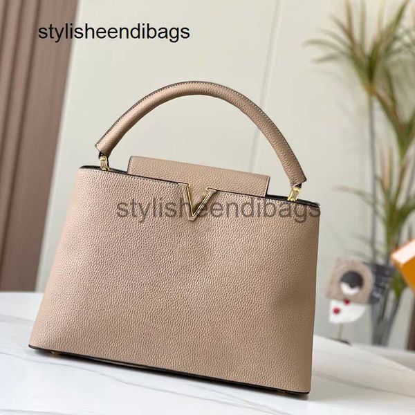 stylisheendibags totes capucines large leather shoulder bag handbag women lady tote crossbody bag designer bags size 36cm
stylisheendibags totes capucines large leather shoulder bag handbag women lady tote crossbody bag designer bags size 36cm