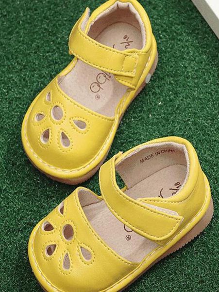 little girls squeaky shoes squeakers 13 years kids handmade spring summer shoes sandals nina sapatos fun baby shoes y1905233781257, Black;red
little girls squeaky shoes squeakers 13 years kids handmade spring summer shoes sandals nina sapatos fun baby shoes y1905233781257, Black;red