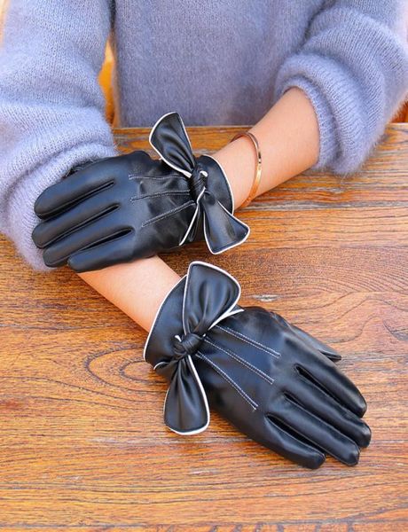 women gloves winter pu leather big bowknot plus velvet windproof warm mittens touch screen drving glove6746704, Blue;gray
women gloves winter pu leather big bowknot plus velvet windproof warm mittens touch screen drving glove6746704, Blue;gray