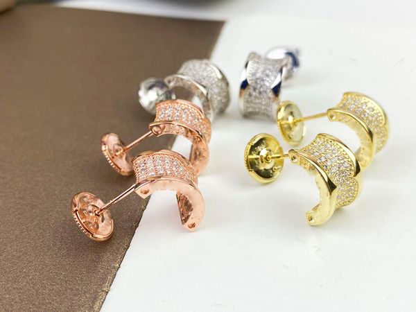 2023 fashion new designer earrings luxury full drill earrings small savage waist inset imported high carbon drill no box, Golden
2023 fashion new designer earrings luxury full drill earrings small savage waist inset imported high carbon drill no box, Golden
