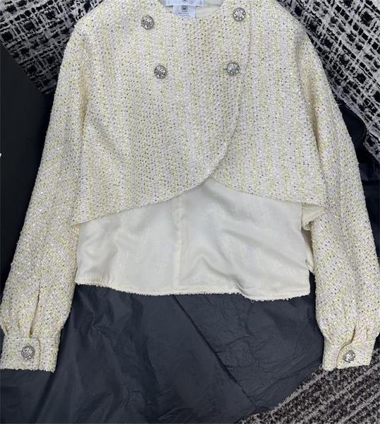 chan new 2023 women's brand jacket cccc ootd fashion autumn winter sequins tweed coat leisure spring camellia pattern coats overcoat ca, Black;brown
chan new 2023 women's brand jacket cccc ootd fashion autumn winter sequins tweed coat leisure spring camellia pattern coats overcoat ca, Black;brown