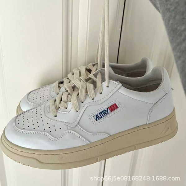 autry white women 2022 new korean small leather sports ept thick soled versatile casual board shoes
autry white women 2022 new korean small leather sports ept thick soled versatile casual board shoes