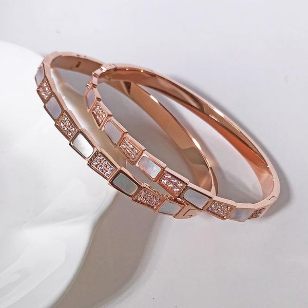 bangle 2021 316 l titanium steel white shell with diamond snake bone bangle temperament luxury 18 k rose gold color bracelet not fade, Black
bangle 2021 316 l titanium steel white shell with diamond snake bone bangle temperament luxury 18 k rose gold color bracelet not fade, Black