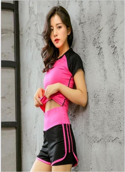 new slim yoga suit with high waist fourpiece suit for women039s gymnasium running fastdrying sportswear1002644, White;black
new slim yoga suit with high waist fourpiece suit for women039s gymnasium running fastdrying sportswear1002644, White;black