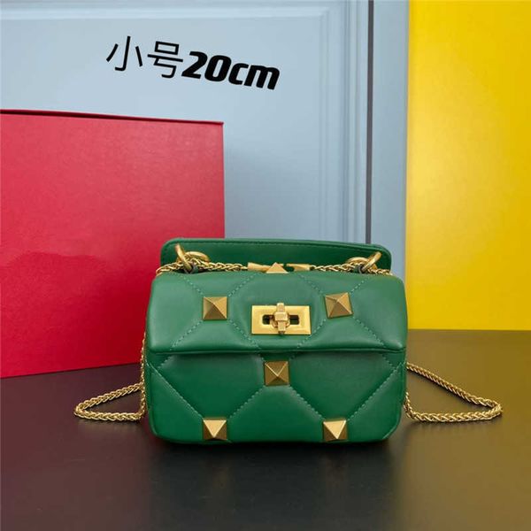 valantion bag beach bag large crossbody designer luxurys women handbags fashionable leather bags rivet diamond portable small handbag 97ho
valantion bag beach bag large crossbody designer luxurys women handbags fashionable leather bags rivet diamond portable small handbag 97ho