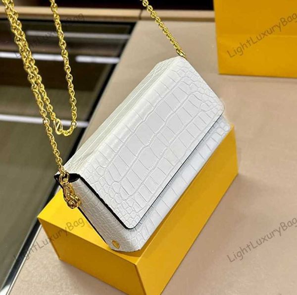 designer f chain bag alligator crossbody bag luxury mirror quality shoulder tote meeting elegant evening messenger wallet fashion female pur
designer f chain bag alligator crossbody bag luxury mirror quality shoulder tote meeting elegant evening messenger wallet fashion female pur