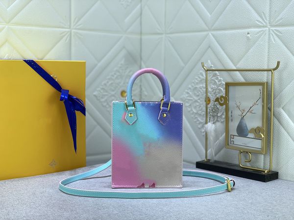 spring in the citygradient color crossbody phone bag petit sac plat pochette luxurys designers womens genuine leather clutch shoulder phone
spring in the citygradient color crossbody phone bag petit sac plat pochette luxurys designers womens genuine leather clutch shoulder phone