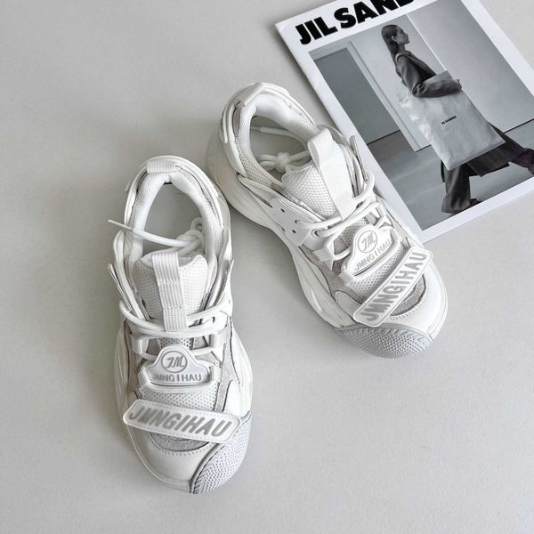 dong slim american dad thick sole heightened street explosion ugly cute casual sports women's shoes bubble round versatile
dong slim american dad thick sole heightened street explosion ugly cute casual sports women's shoes bubble round versatile