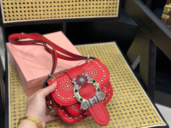 luxury designer bag womens corssbody sac handbags colorful borsa ladies tote bag classic letter shoulder totes bags
luxury designer bag womens corssbody sac handbags colorful borsa ladies tote bag classic letter shoulder totes bags