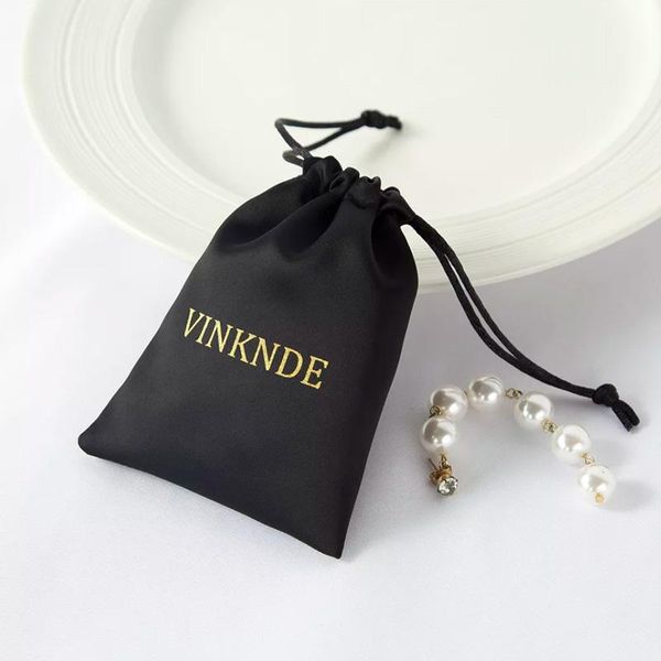 boxes black silk stain gift bags 7x9cm 9x12cm 10x15cm18x30cm custom sack makeup jewelry sachets, Black;white
boxes black silk stain gift bags 7x9cm 9x12cm 10x15cm18x30cm custom sack makeup jewelry sachets, Black;white