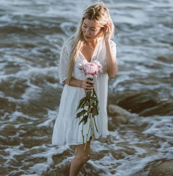 2021 tunic beach cover up women cotton lace vneck beach dress female bikini cover up white swimsuit cover up beachwear6186064
2021 tunic beach cover up women cotton lace vneck beach dress female bikini cover up white swimsuit cover up beachwear6186064