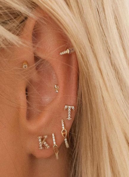 1pair of cute mini 925 sterling silver geometric english letters stud earrings for women gold alphabet zircon studs g4163666, Golden;silver
1pair of cute mini 925 sterling silver geometric english letters stud earrings for women gold alphabet zircon studs g4163666, Golden;silver