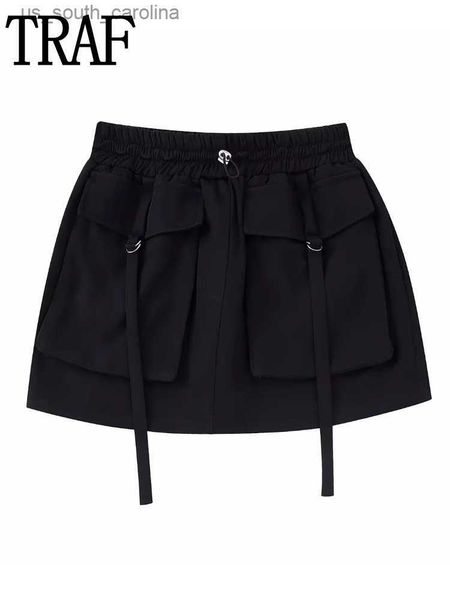 skirts traf black mini skirts womens high waist cargo skirt fashion autumn winter woman skirt streetwear short skirts for women l230522
skirts traf black mini skirts womens high waist cargo skirt fashion autumn winter woman skirt streetwear short skirts for women l230522