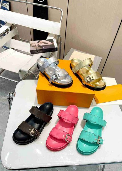 2023 authentic women designer slippers bom dia flat comfort mule slides luxury colorful embossed leather beach summer buckle pool comfort sa, Black
2023 authentic women designer slippers bom dia flat comfort mule slides luxury colorful embossed leather beach summer buckle pool comfort sa, Black