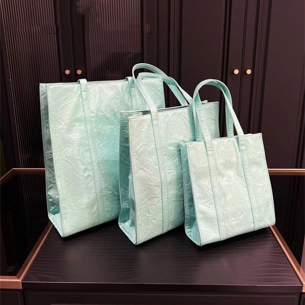 luxury tote shopping bag pleated leather designer 3 sizes mens womens fashion shoulder bag classic tote bag large capacity hangbag
luxury tote shopping bag pleated leather designer 3 sizes mens womens fashion shoulder bag classic tote bag large capacity hangbag