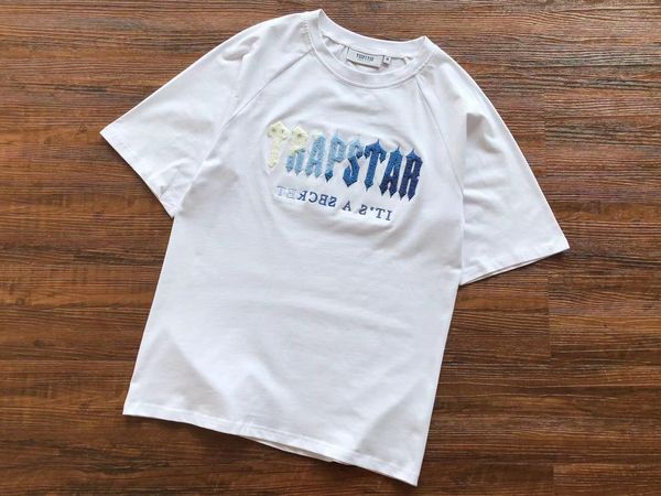 trapstar mens t-shirt and shorts casual fashion embroidered shorts set sleeve letter cotton s-xl, White;black
trapstar mens t-shirt and shorts casual fashion embroidered shorts set sleeve letter cotton s-xl, White;black