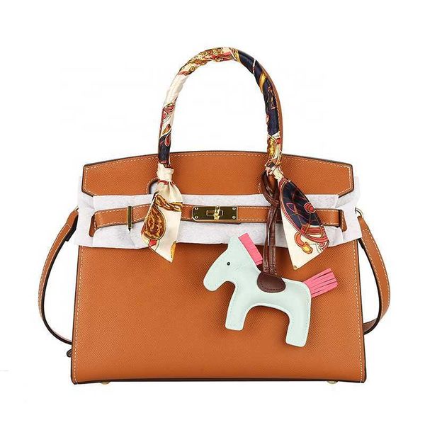 designer bag luxury high capacity tote handbag for women pu leather purse famous brands designer look crossbody shoulder ladies bags
designer bag luxury high capacity tote handbag for women pu leather purse famous brands designer look crossbody shoulder ladies bags